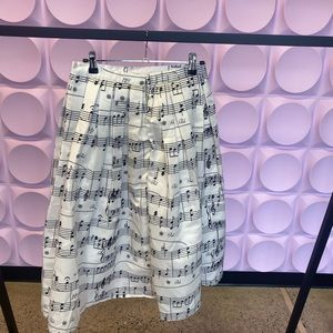 Musical a line midi skirt
